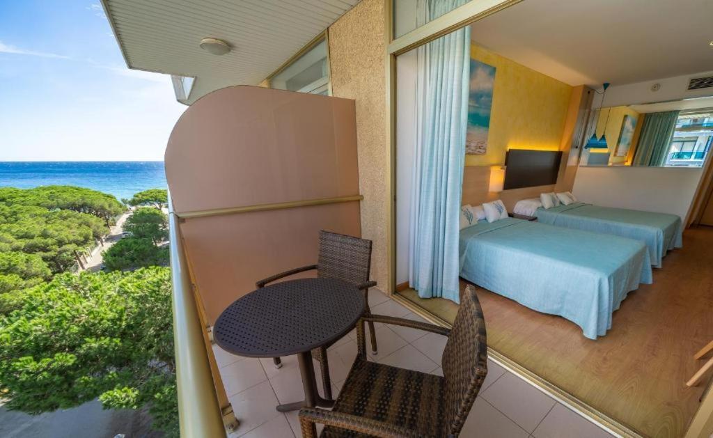 Hotel Blaumar Blanes Exterior foto